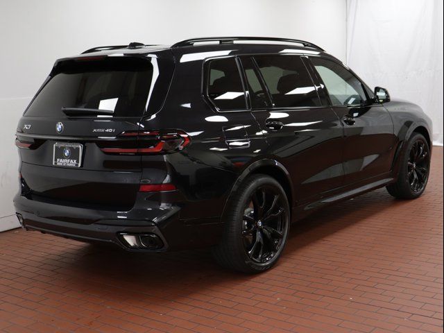 2025 BMW X7 xDrive40i