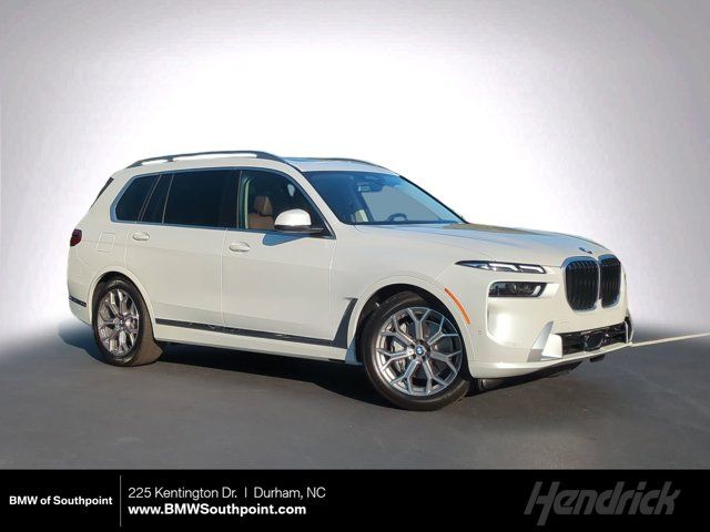 2025 BMW X7 xDrive40i