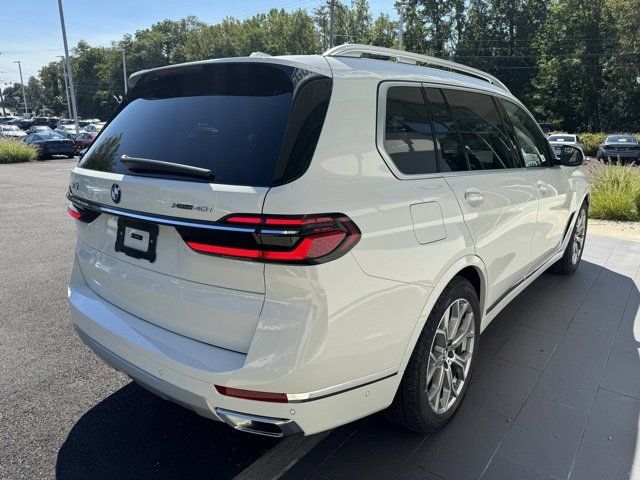 2025 BMW X7 xDrive40i