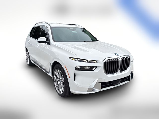 2025 BMW X7 xDrive40i