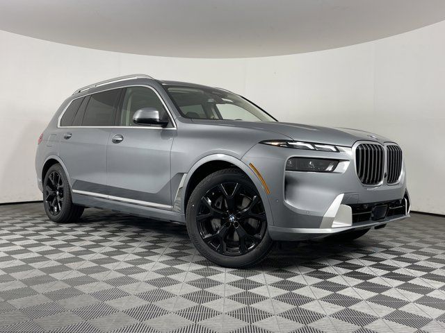 2025 BMW X7 xDrive40i