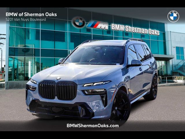 2025 BMW X7 xDrive40i