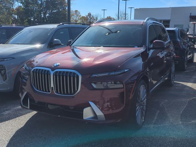 2025 BMW X7 xDrive40i