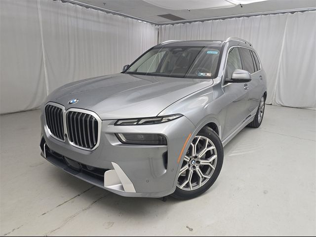 2025 BMW X7 xDrive40i