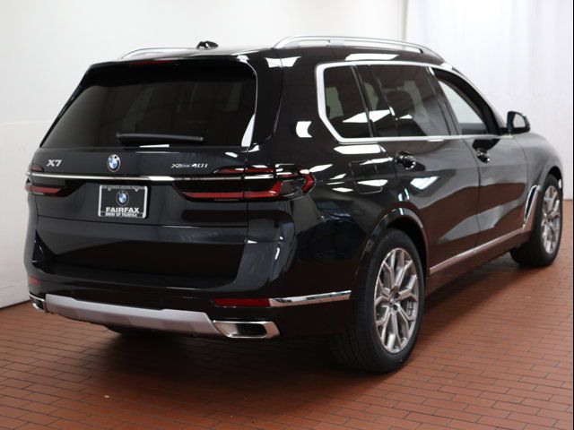 2025 BMW X7 xDrive40i