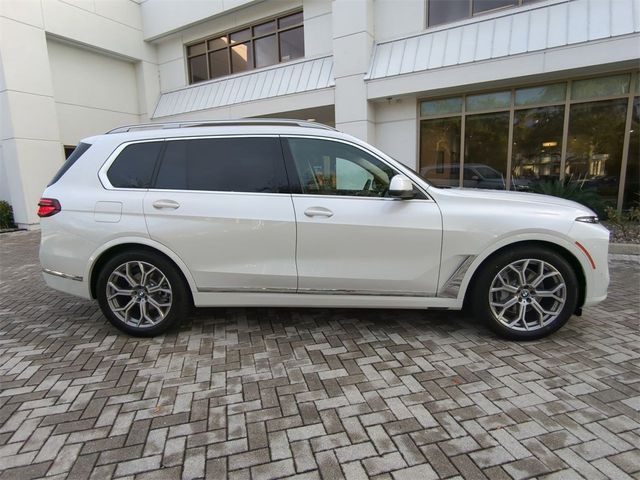 2025 BMW X7 xDrive40i