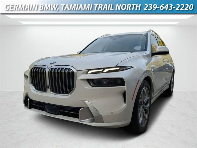 2025 BMW X7 xDrive40i