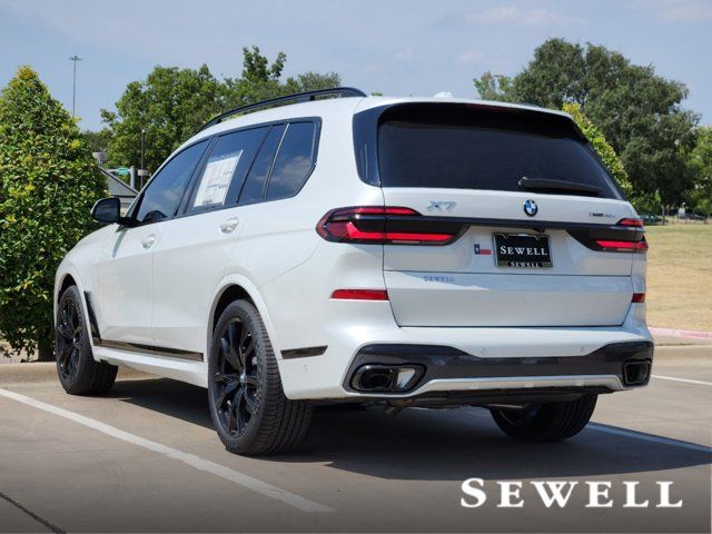 2025 BMW X7 xDrive40i