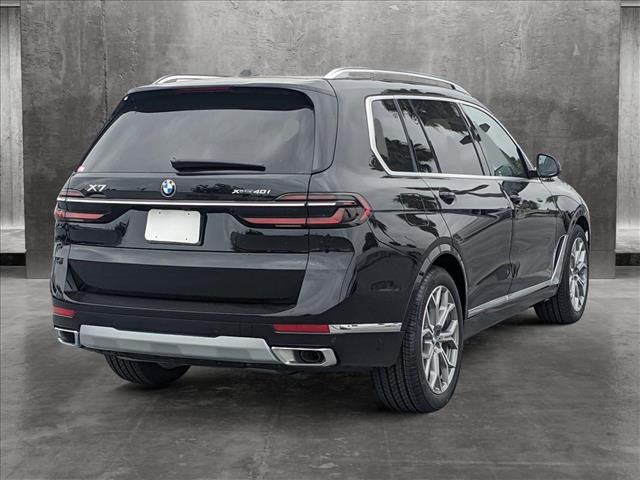 2025 BMW X7 xDrive40i