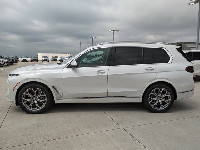 2025 BMW X7 xDrive40i