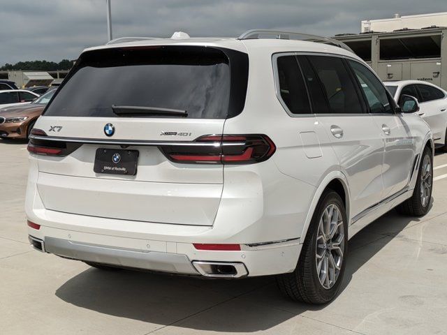 2025 BMW X7 xDrive40i