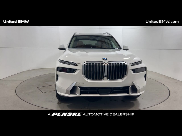 2025 BMW X7 xDrive40i