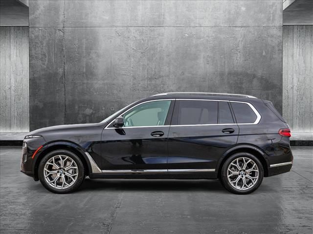 2025 BMW X7 xDrive40i