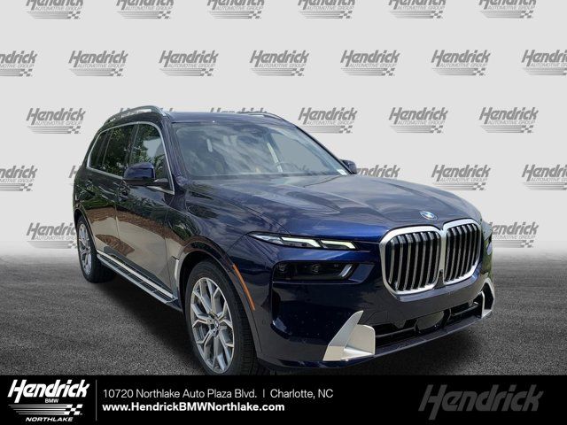 2025 BMW X7 xDrive40i