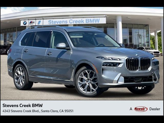 2025 BMW X7 xDrive40i