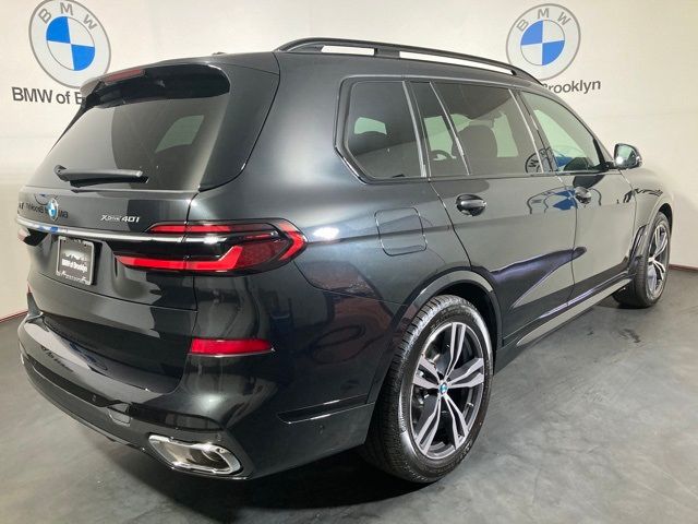 2025 BMW X7 xDrive40i