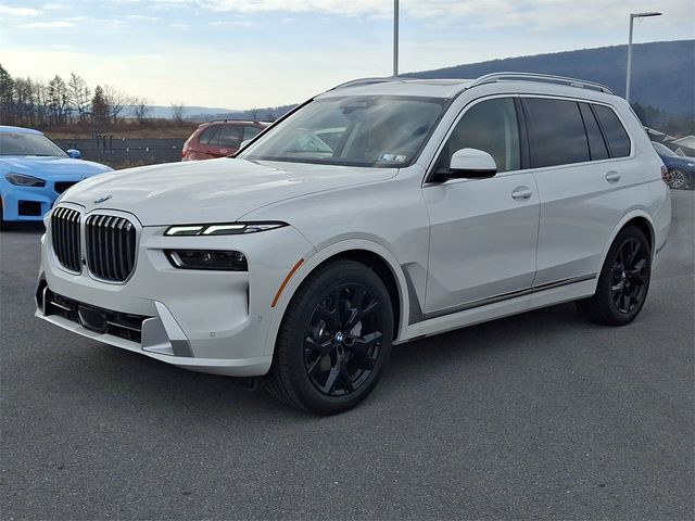 2025 BMW X7 xDrive40i