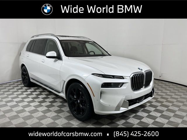 2025 BMW X7 xDrive40i