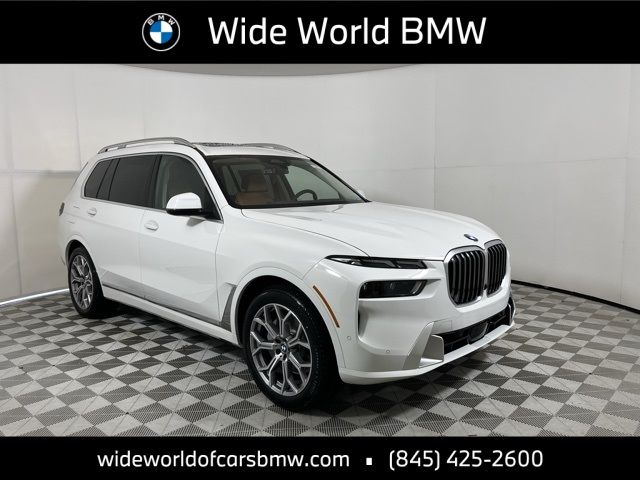 2025 BMW X7 xDrive40i