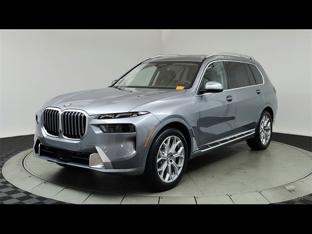 2025 BMW X7 xDrive40i