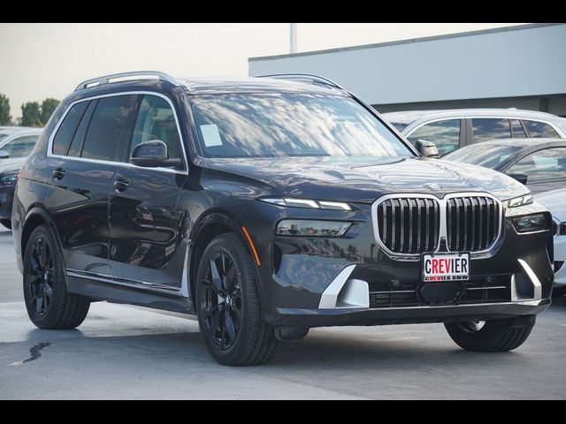 2025 BMW X7 xDrive40i