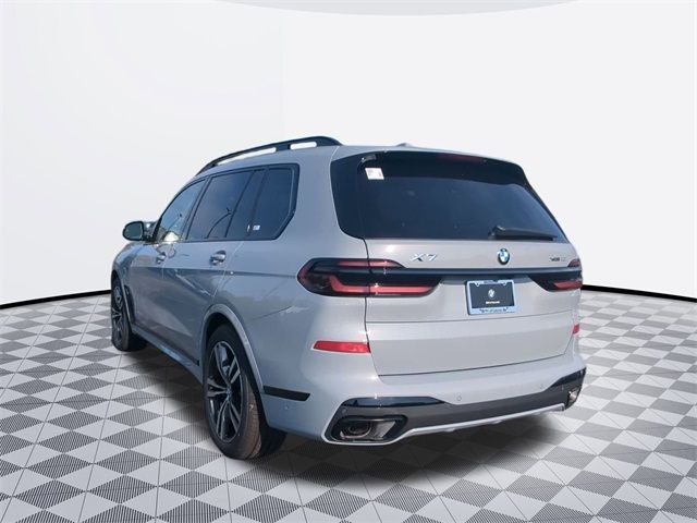 2025 BMW X7 xDrive40i