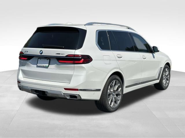 2025 BMW X7 xDrive40i