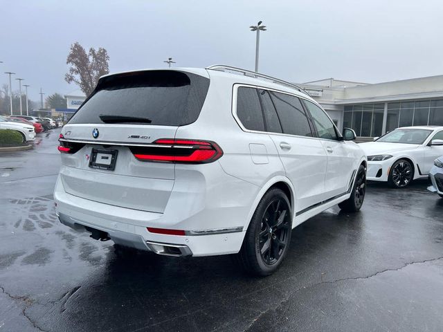 2025 BMW X7 xDrive40i