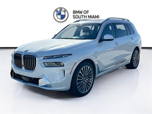 2025 BMW X7 xDrive40i