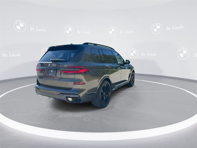 2025 BMW X7 xDrive40i