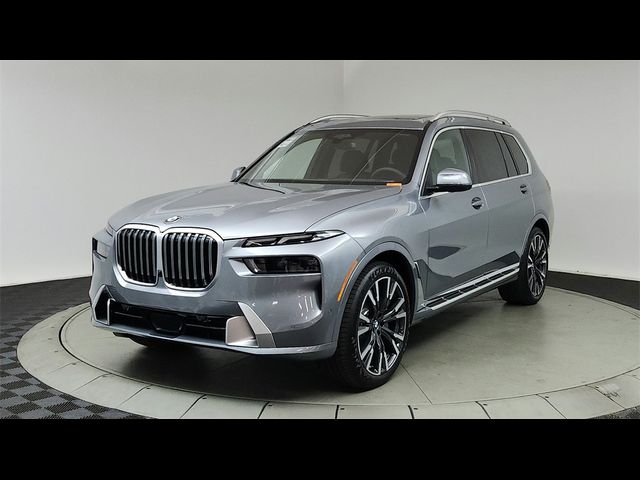 2025 BMW X7 xDrive40i