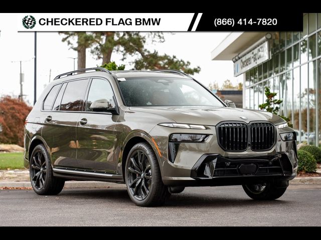 2025 BMW X7 xDrive40i