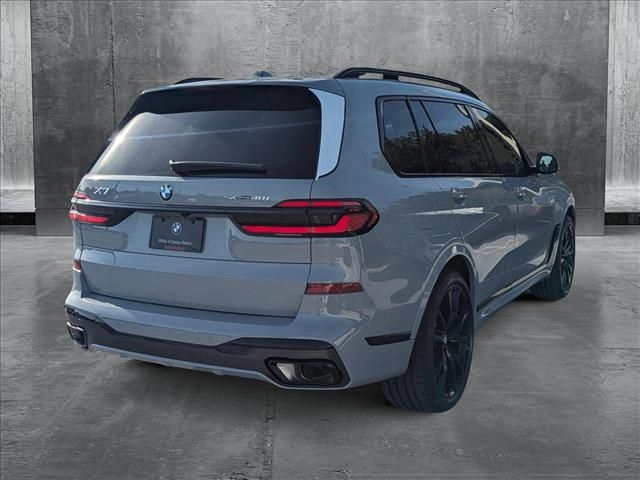 2025 BMW X7 xDrive40i