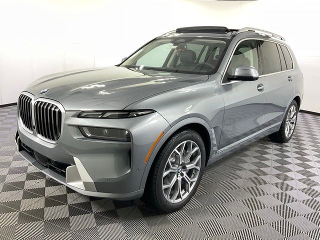 2025 BMW X7 xDrive40i