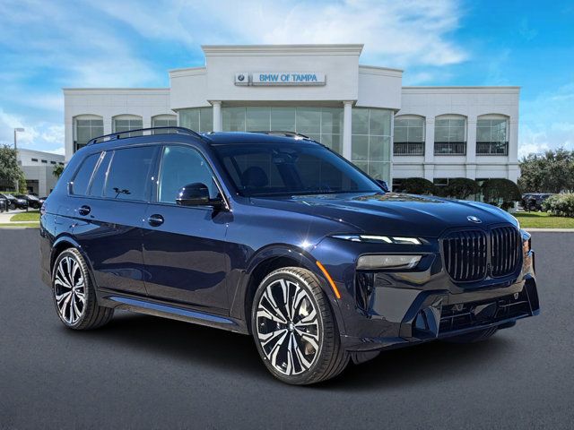 2025 BMW X7 xDrive40i