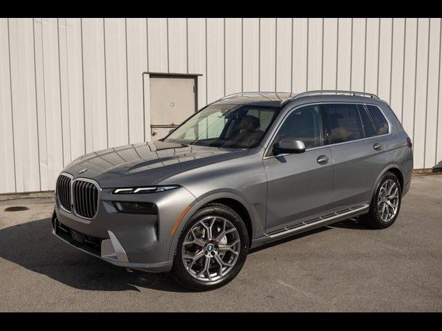 2025 BMW X7 xDrive40i