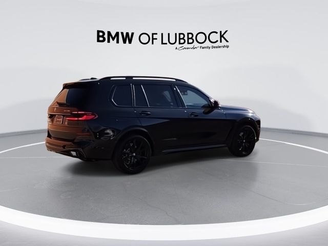 2025 BMW X7 xDrive40i