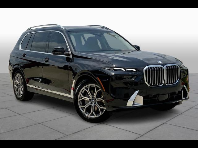 2025 BMW X7 xDrive40i