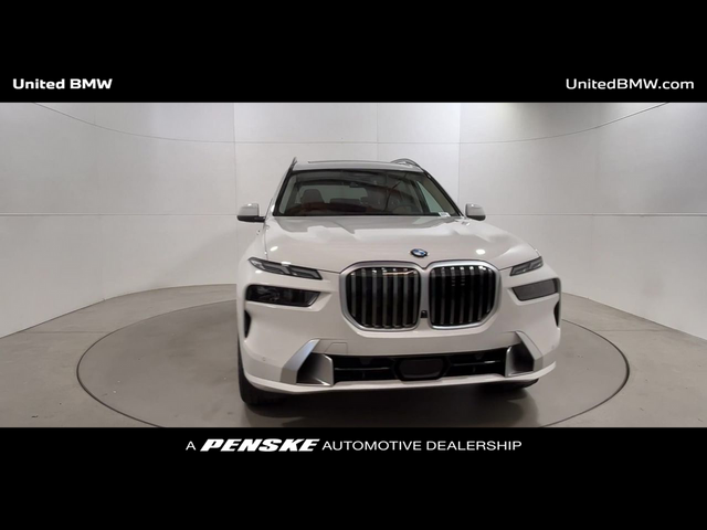 2025 BMW X7 xDrive40i