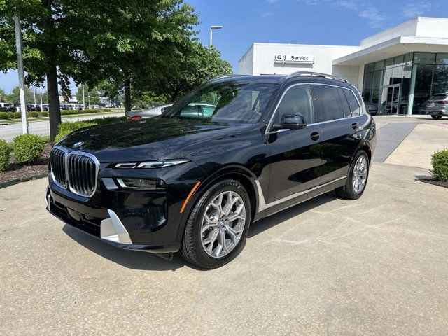 2025 BMW X7 xDrive40i