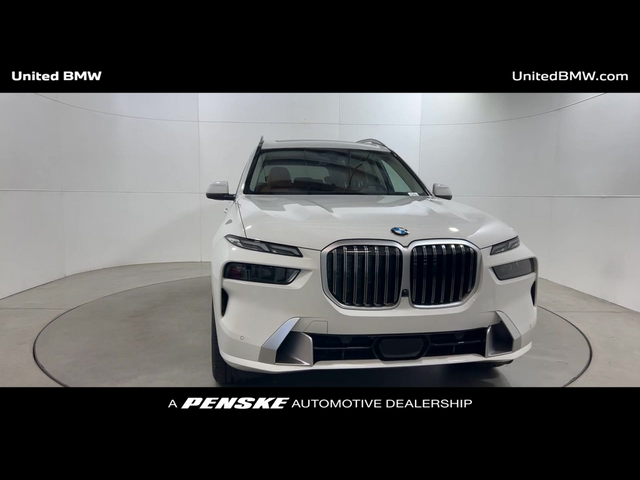 2025 BMW X7 xDrive40i