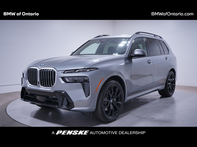 2025 BMW X7 xDrive40i