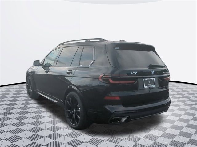 2025 BMW X7 xDrive40i