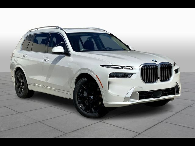 2025 BMW X7 xDrive40i