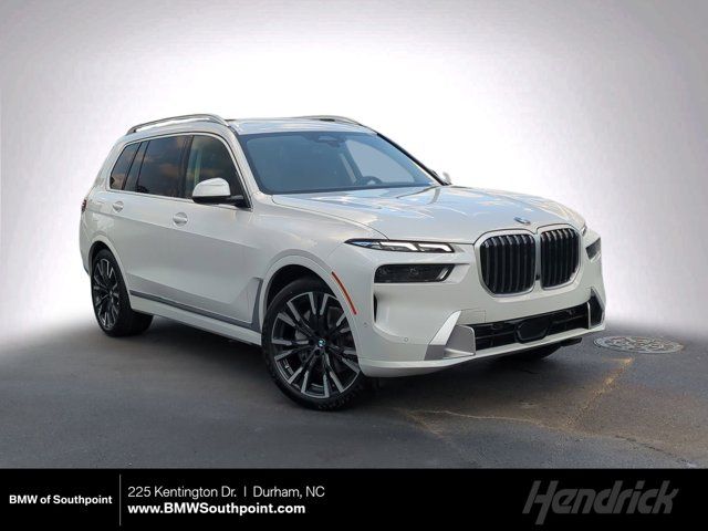 2025 BMW X7 xDrive40i