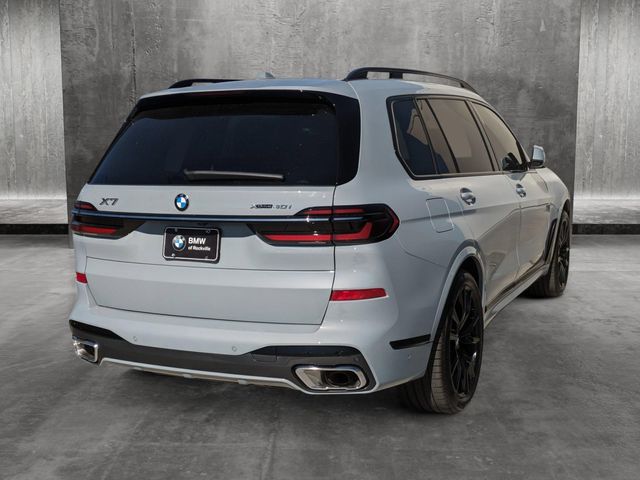 2025 BMW X7 xDrive40i