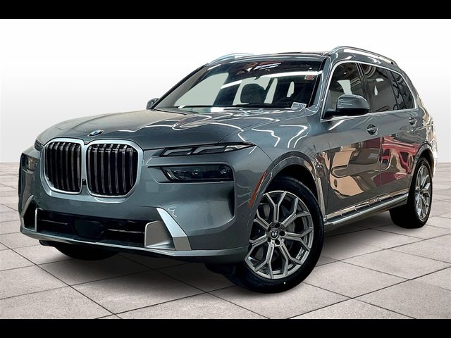 2025 BMW X7 xDrive40i