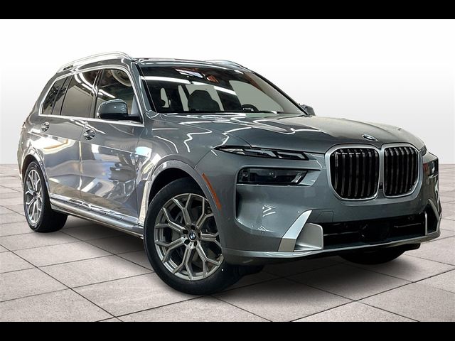 2025 BMW X7 xDrive40i