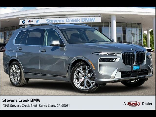 2025 BMW X7 xDrive40i