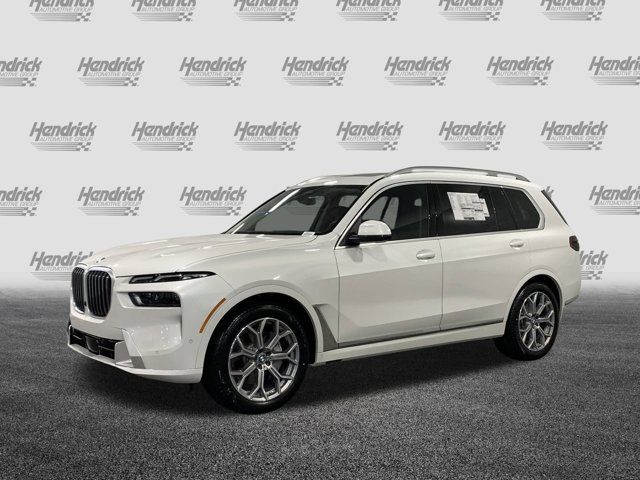 2025 BMW X7 xDrive40i